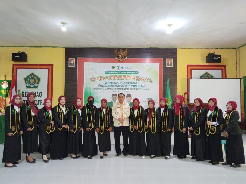 Plt. Kepala Kemenag Muna Ikuti Yudisium dan Pengukuhan Guru Profesional UIN Alauddin Makassar Secara Virtual