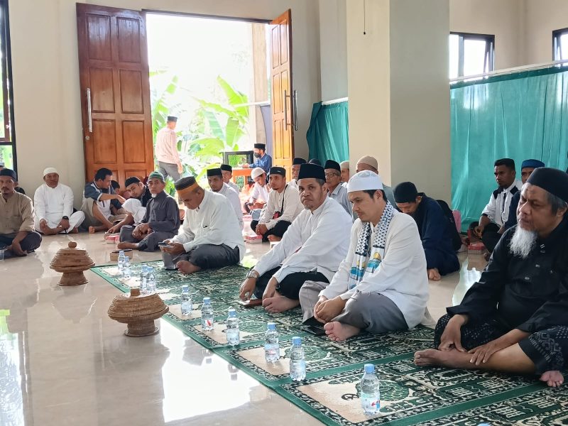 Kepala Kantor Kemenag Kabupaten Muna Hadiri dan Buka Tabligh Akbar Dzulhijjah